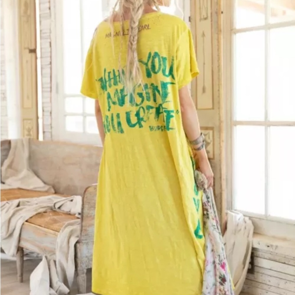 Magnolia Pearl Yellow Graphic Dress - Picture 7 of 7